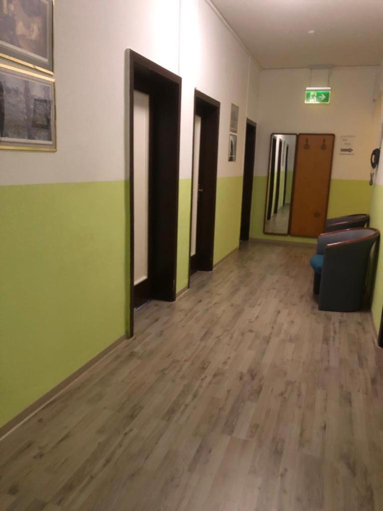 阿波罗酒店 美因河畔法兰克福 外观 照片